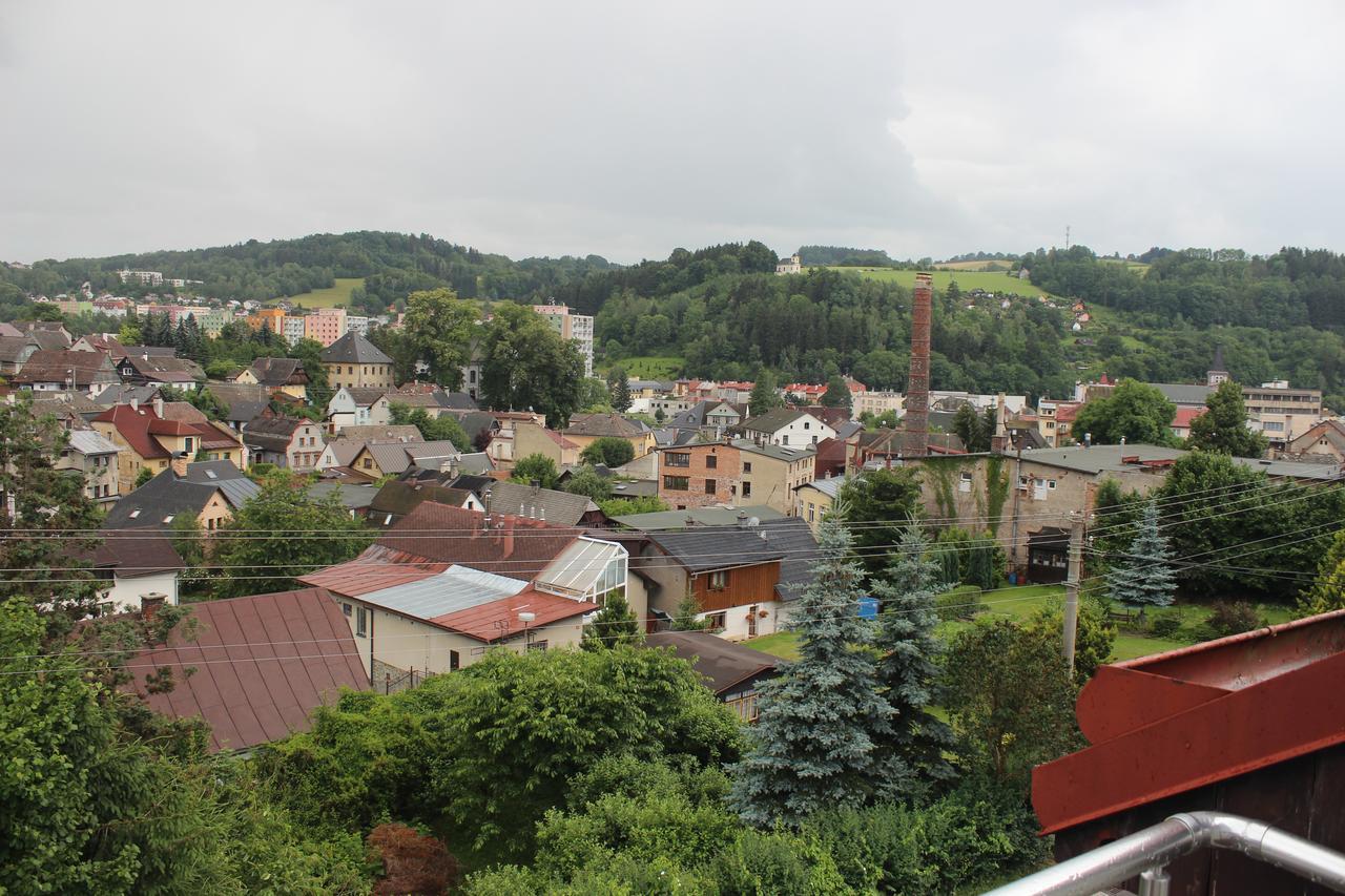 Penzion Vesely Zelezny Brod Екстериор снимка